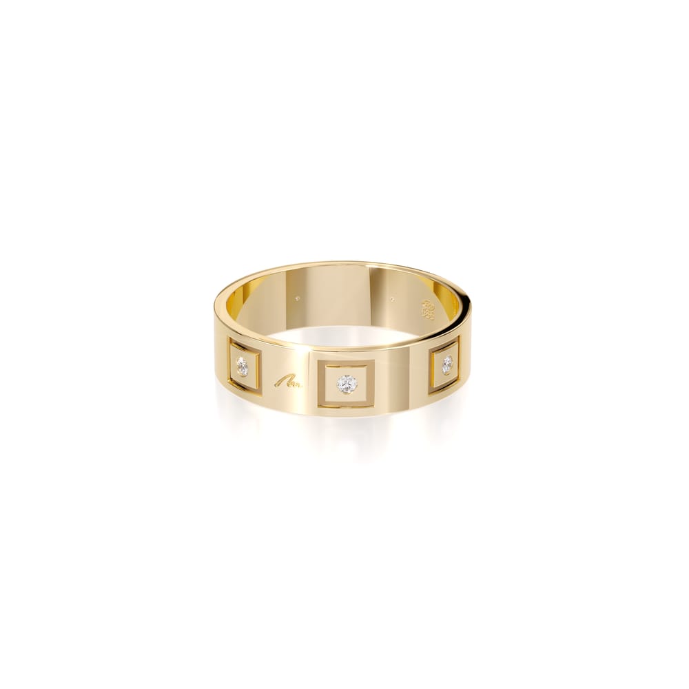 14 KT yellow gold Queen Slim ring