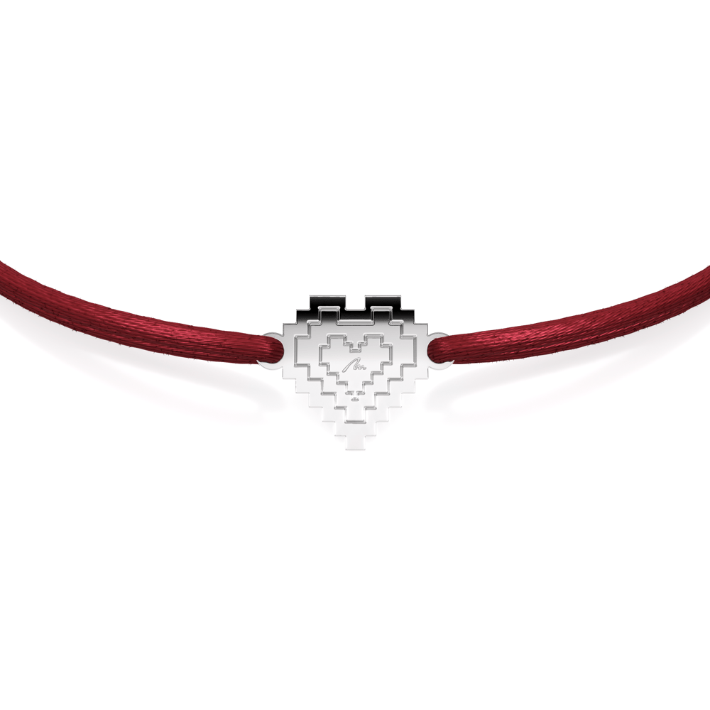 14 KT white gold Traditional Heart bracelet on string