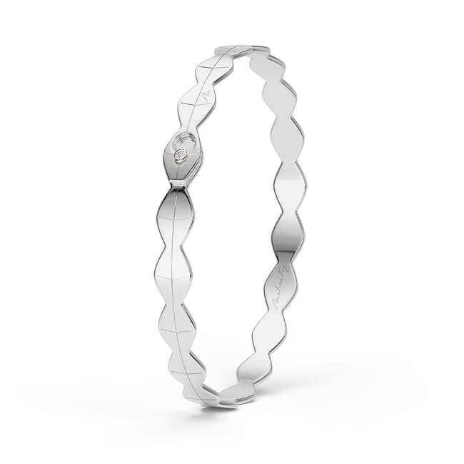 14 KT white gold Infinity bracelet with white diamond