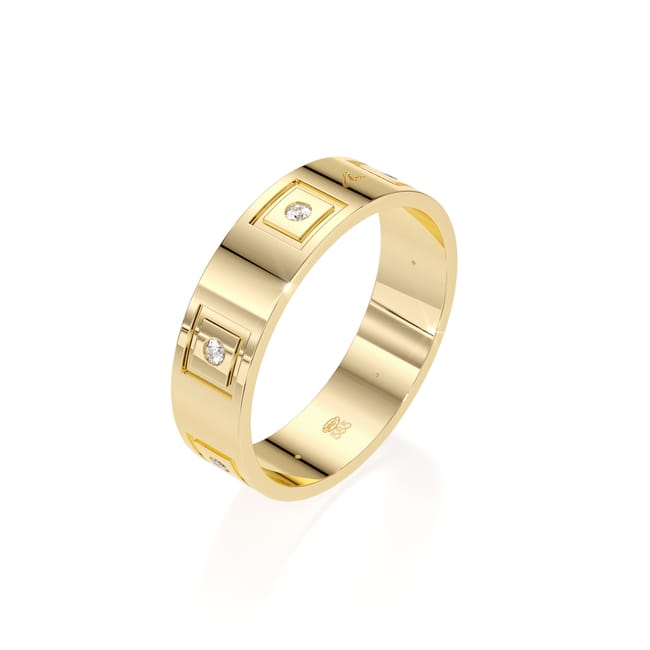 14 KT yellow gold Queen Slim ring