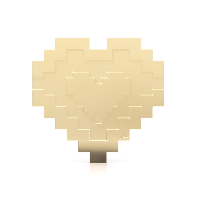 Brosa Martisor din alama placata cu aur galben, Inima Traditionala