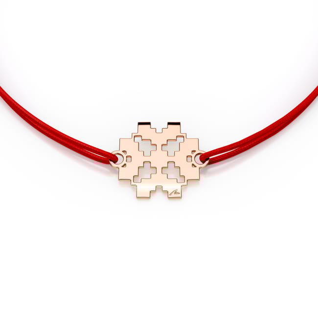 Martisor bratara pe snur Trifoi Traditional, din aur roz 14 KT