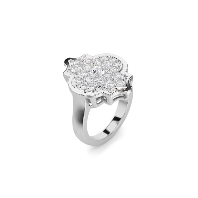 18 KT white gold Aman Pinky Diamonds, with 1.19 CT lab-grown diamonds