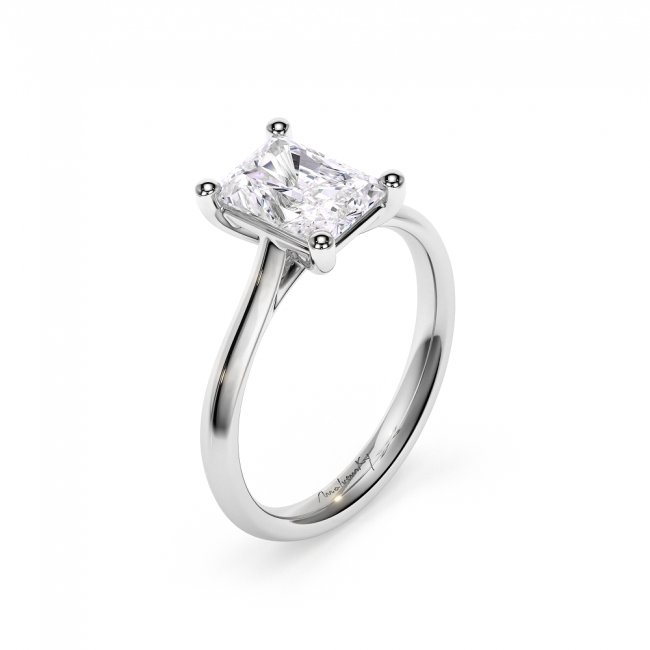 18 KT White Gold Classic Engagement Ring Radiant Cut 2.00 CT