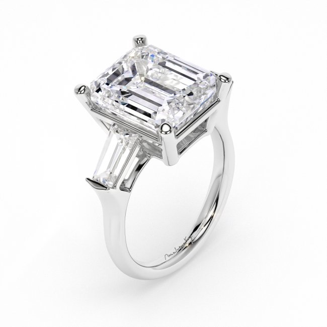 18 KT White Gold Trilogy Engagement Ring Emerald Cut 5.00 CT